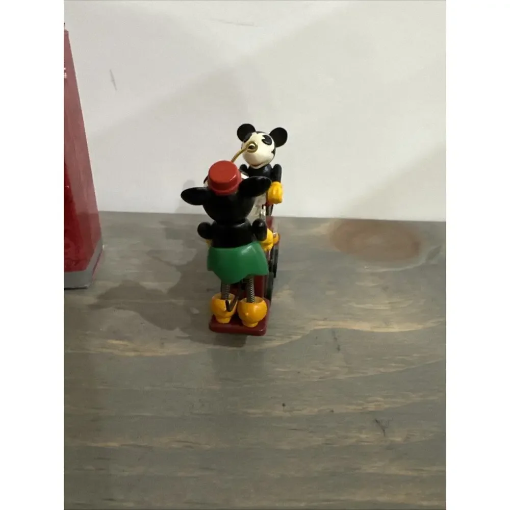 Mickey and Minnie Handcar Lionel 1998 Hallmark Keepsake Ornament DISNEY NOS